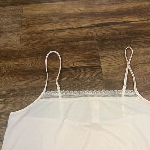 Victoria's Secret pink pajama top with adjustable string - Picture 4 of 10